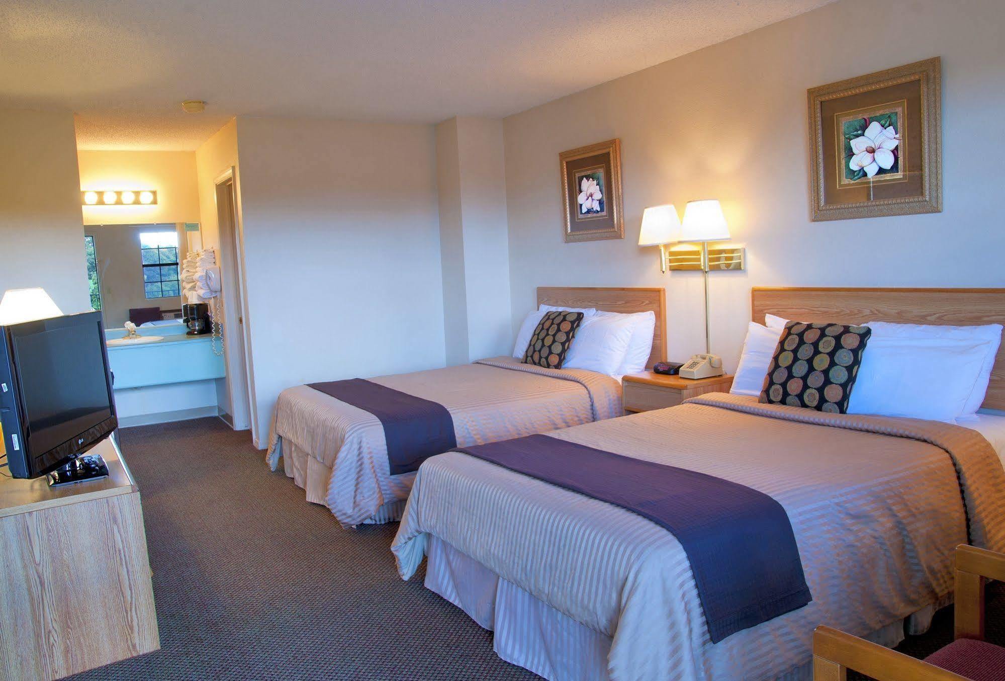 Regency Inn 유레카 스프링스 외부 사진