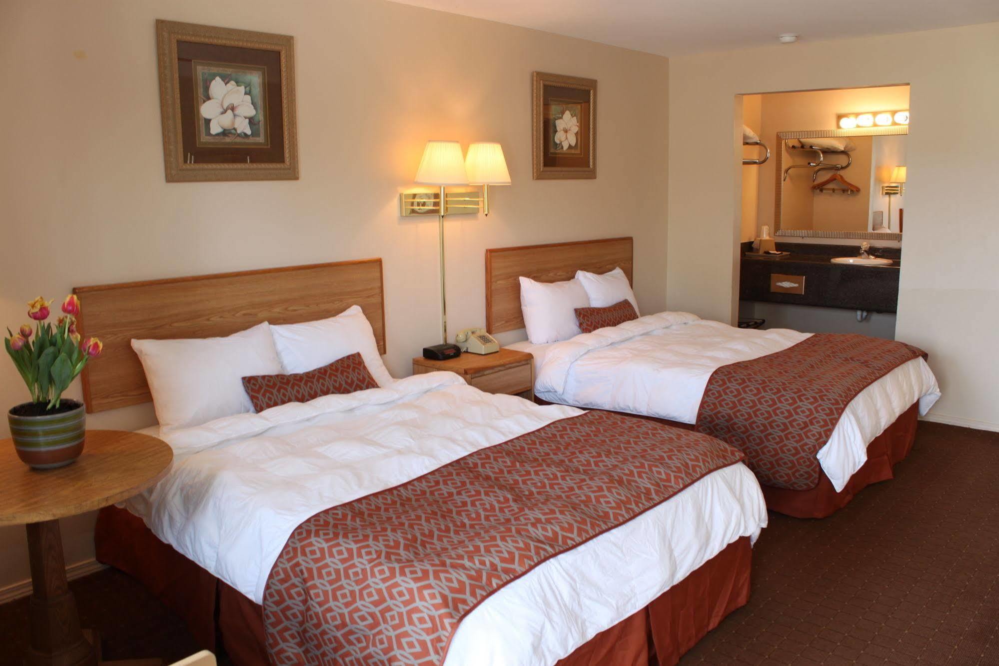 Regency Inn 유레카 스프링스 외부 사진